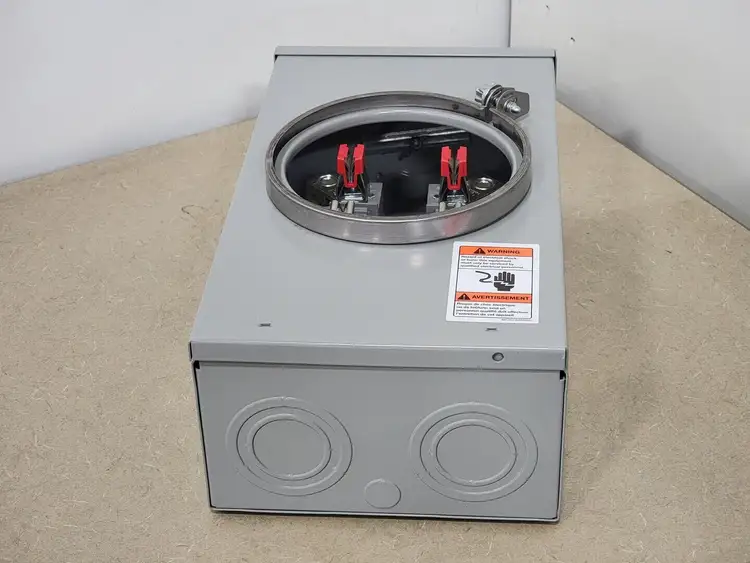 New | in-Stock THOMAS & BETTS BQ2-TCV Misc Electrical & Power Parts British Columbia CA | Lenmark #248850