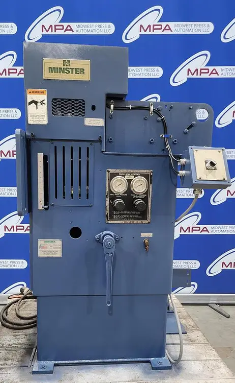 Used MINSTER MEF4-14S PCB Component Feeders | Midwest Press and Automation #577539