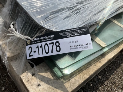 Lot of window glass for semi truck doors and sleeper cabs, used