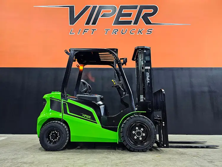 Used 2026 Viper FB30 4-Wheel Sit down Electric Counterbalance Forklifts New York US | United Lift #1446664