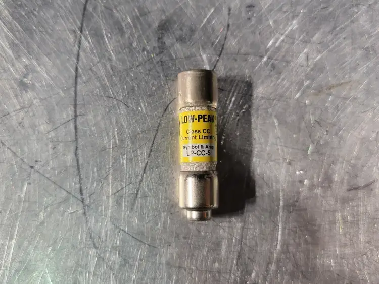 Used LOW NOISE FACTORY LP-CC-5 Misc Electrical & Power Parts British Columbia CA | Lenmark #250706