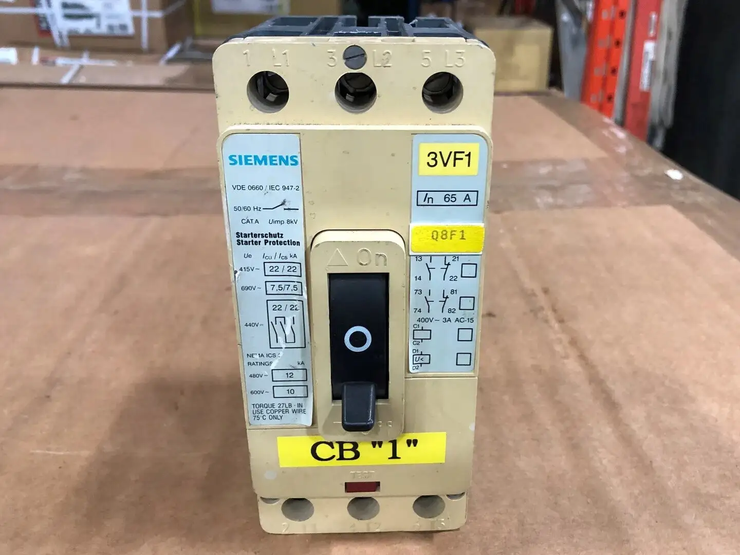 USED SIEMENS 3VF1231-1DL21-0AA0