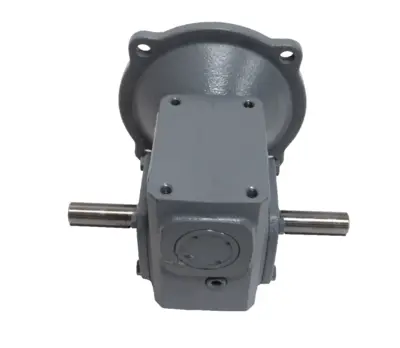 NEW CLEVELAND GEAR M1313BAH10A GEAR REDUCER ICHS 13 10:1 56C