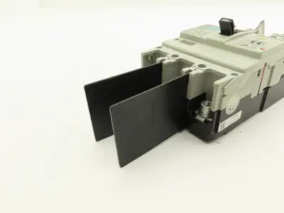 Fuji EW250JAG-3P200 Earth Leakage Circuit Breaker 3-Pole 200A 100-440VAC