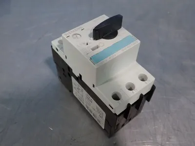 NEW SIEMENS 3RV14211JA10