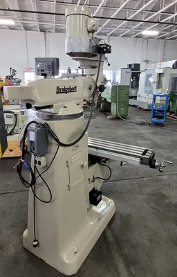 BRIDGEPORT 1-1/2 HP Mills, Vertical | Machinery Central (4)