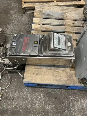 Used METLAR TOLEDO METLAR TOLEDO 180 003 Scales | ND Industrial Surplus #1222361
