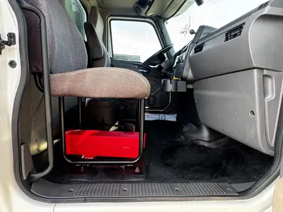 Used 2020 INTERNATIONAL MV607 Box trucks Florida US | Truck and Van Outlet #1509202