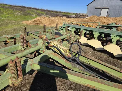 Used 1971 JOHN DEERE 1600 Plows California US | Ben Kaplan Equipment #1182507