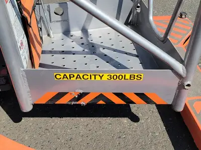 USED 2012 JLG FS80