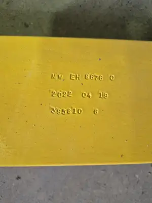 NEW KOMATSU EH8676