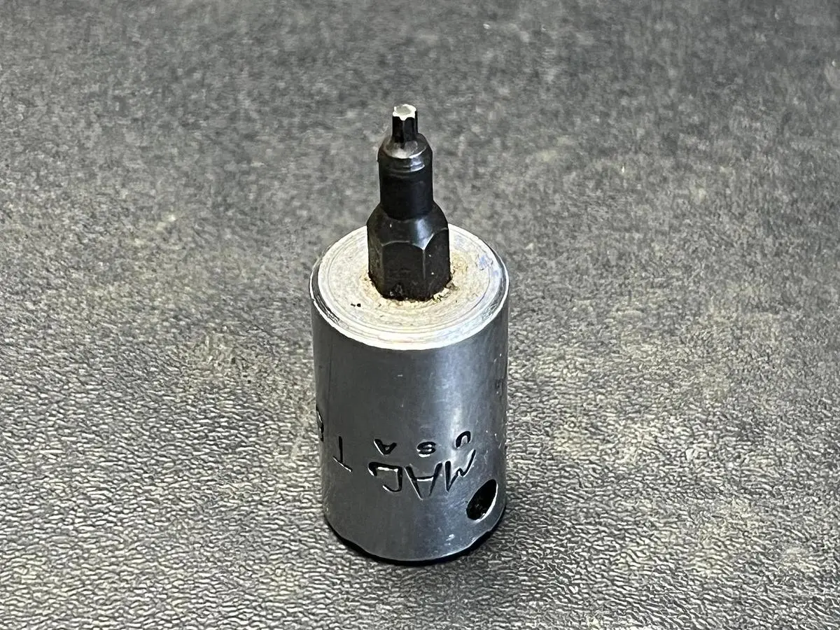 Mac Tools MT8 T8 Torx 1/4" Drive Bit Driver Socket USA