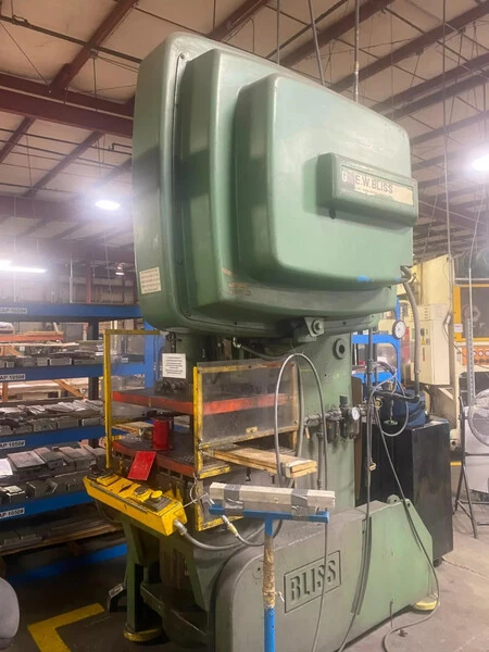 Used _UNKNOWN_ C-60 O.B.I. Presses California US | TNT Industrial #887209