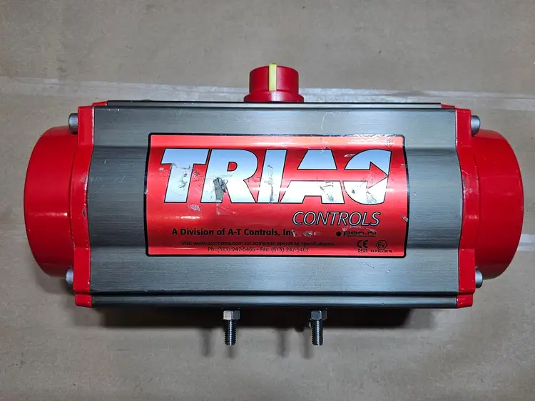 Used TRIAC ES-L1-0600-VSF-XF Pump & Valve Parts British Columbia CA | Lenmark #1489230