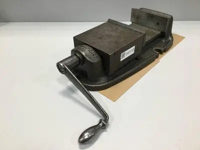 USED BRIDGEPORT VISE5X5