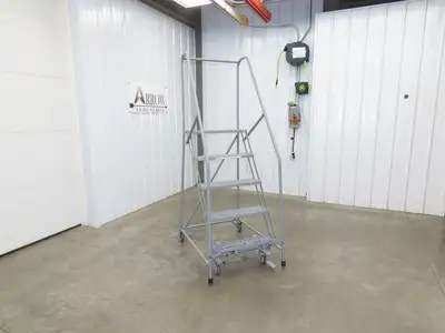 Uline H-84-110 Rolling Ladder 5 Step 10" Work Platform 50" Top Step 450lbs
