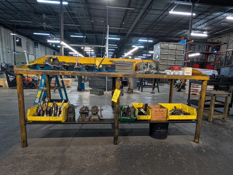 Used _UNKNOWN_ _UNKNOWN_ Work Benches Texas US | IRS Auction #1320821