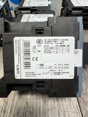 SIEMENS 3RT2015-2BB42 Electrical/PLC/Automation | ESS Industrial Equipment Sales (7)