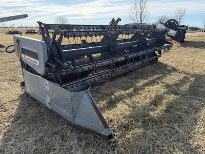 (1) Allis-Chalmers, model 315, 14' grain head with steel and plastic teeth, some teeth are broken, n...