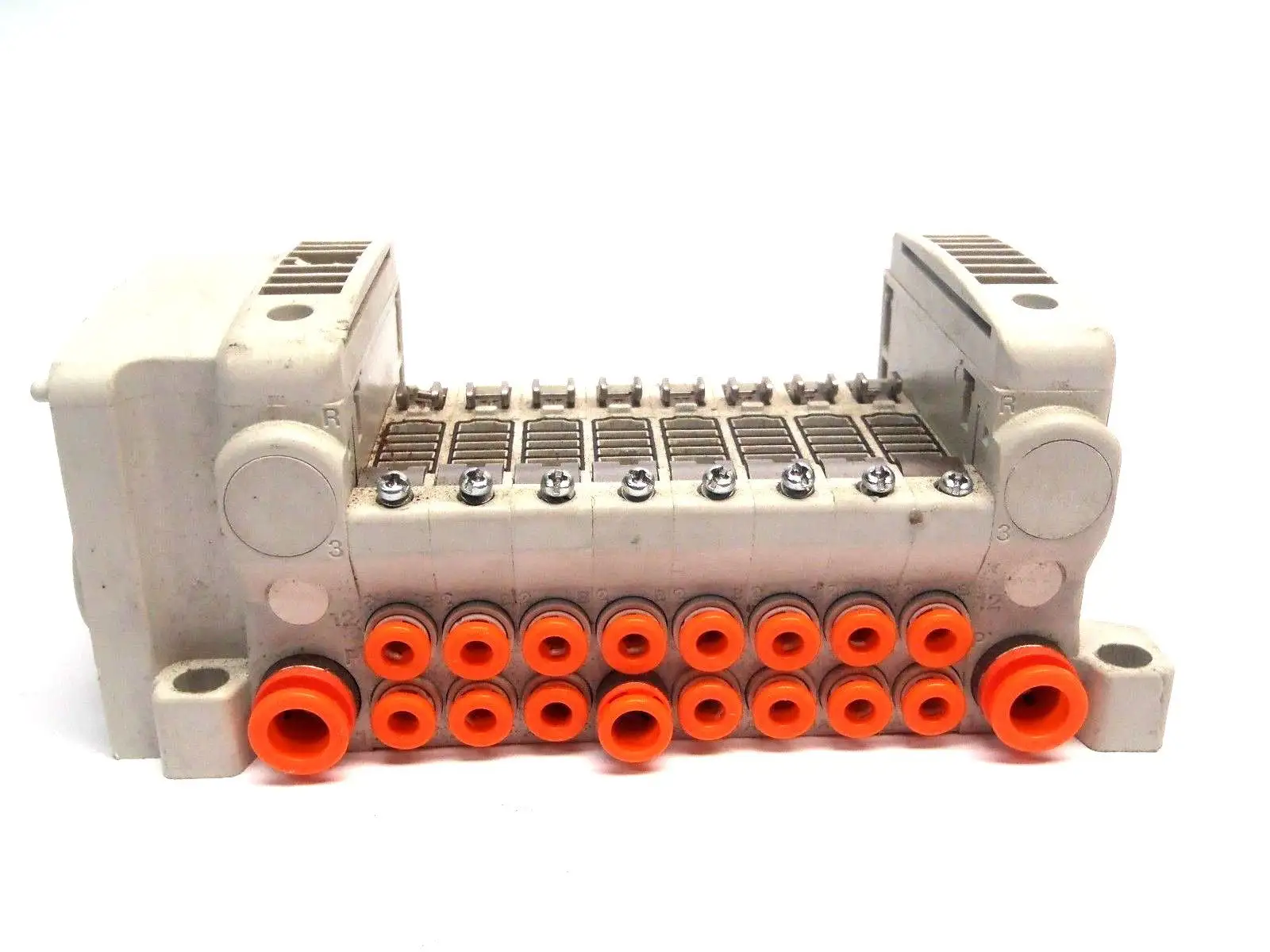 VV5QC11-08N3SD0-S | SMC  Pneumatic Manifold 8-Station - Used