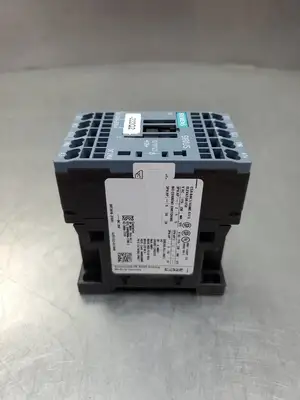 Siemens 3RT2018-2FB41 SIRIUS Contactor, 24VDC. 4C-44