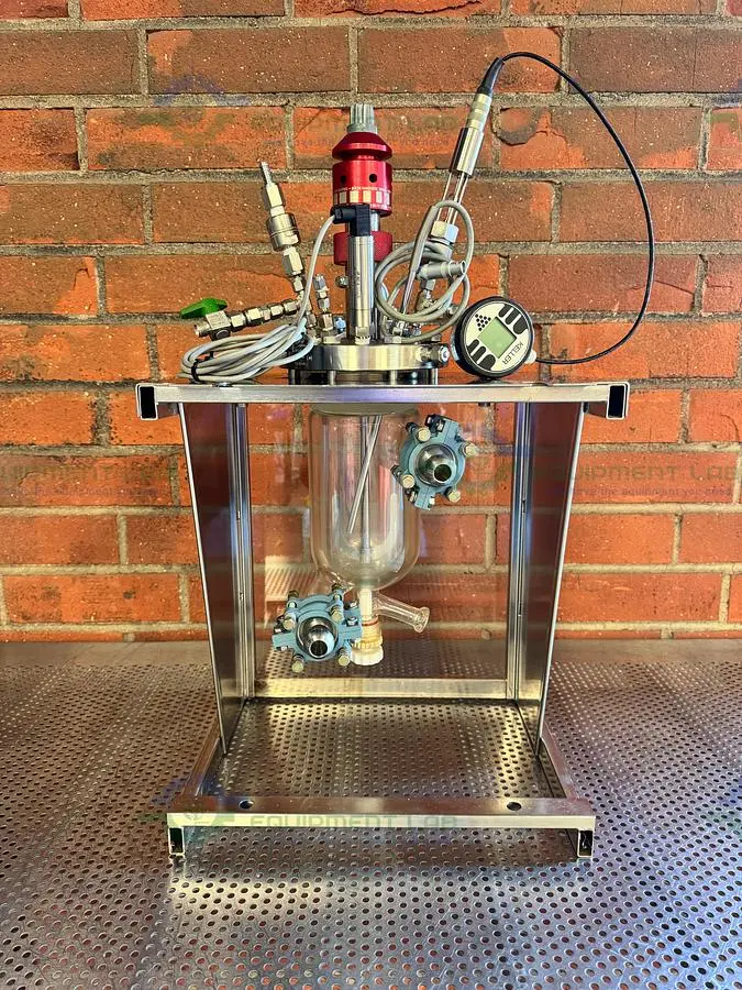 Used BUCHIGLASUSTER JACKETED 0.8 LITER GLASS REACTOR, 6 BAR W/ IMPELLER Reactors California US | Equipment Lab #1407299