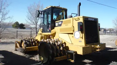 USED 2014 Caterpillar 815F2