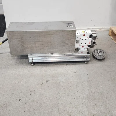 PUMP Wright Flow Technologies 0300 TRA10 S.M. FKM 0300 TRA10 S.M. Sanitary Lobe Pump # 38918