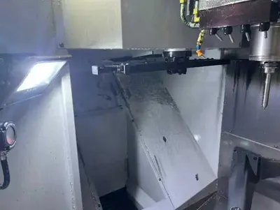 2017 HAAS UMC-750SS Universal Machining Centers | Midstate Machinery (4)