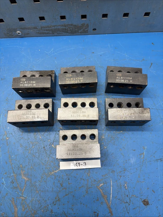 Used TRS L-Block 4-Hole 20 Nuts & Screws Indiana US | J&J Industrial Supply #1340117