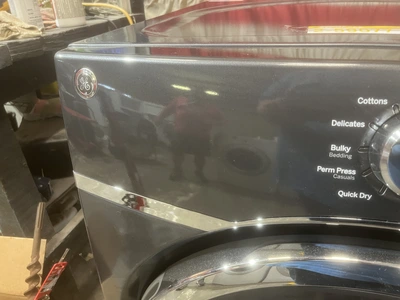 Used GE STEAM FRONT LOAD SET Washers Michigan US | Miedema Asset Management Group #1413824