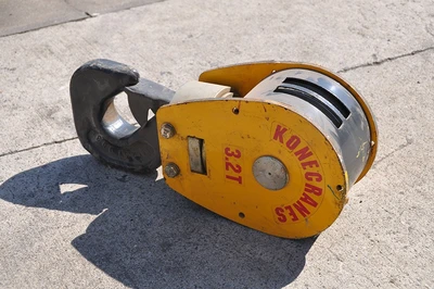 USED CRANE HOOK 3,2 TON