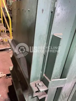 Used CONSOLIDATED BALER STDC-2 36 INCH VERTICAL CLOTH/CARDBOARD BALER Balers Pennsylvania US | US Recycling Equipment #1343465