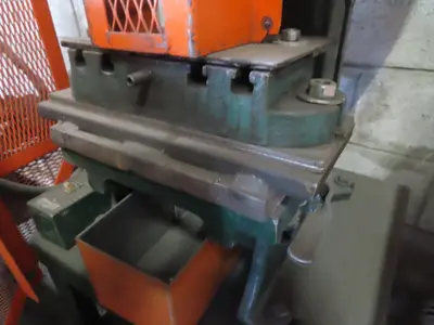 1943 BENCHMASTER 151 Stamping Presses | MD Equipment Services LLC (7)