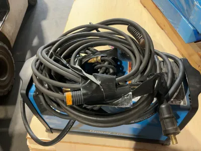 Used MILLER DYNASTY 210, 210-AMP AC/DC TIG AND STICK WELDER Tig Welders Michigan US | Miedema Asset Management Group #1424990