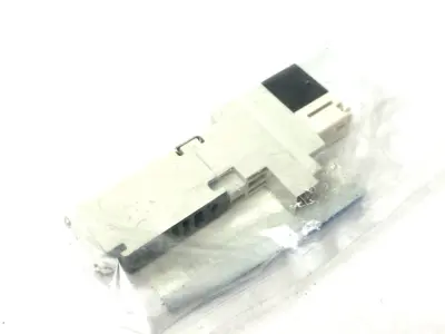 NEW SMC PLUG-IN SINGLE SOLENOID VALVE 2-WAY 24VDC