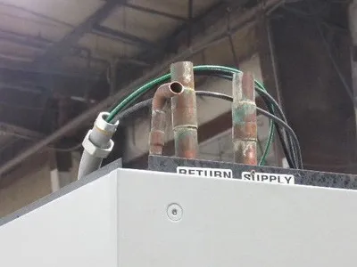 Libert BU071WGAGS060272 Liebert Upflow liquid Cooled AC 460v 3Ph