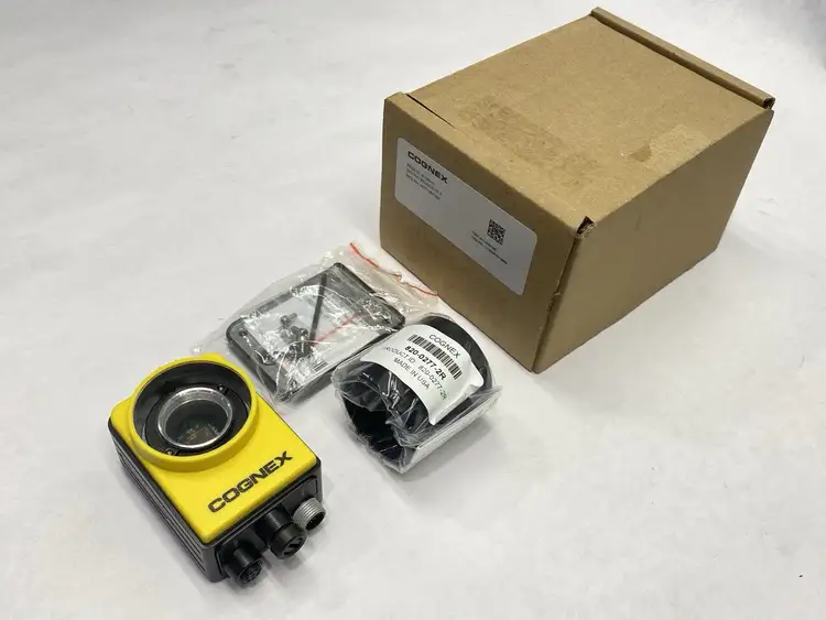 Used COGNEX IS7200-01 IN-SIGHT 7000 MACHINE VISION CAMERA Camera Systems | Maverick Industrial Sales #1104148
