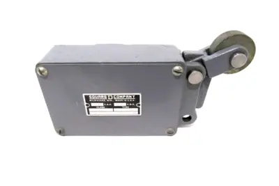 NEW SQUARE D 9007 LF-20 LIMIT SWITCH 1186-C8-G1 9007LF20
