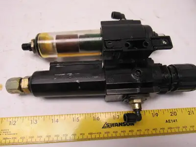 Norgren B72G-2GK-AE1-RMN F72C-2G)-A1 Pneumatic Filter Regulator 1/4" NPT