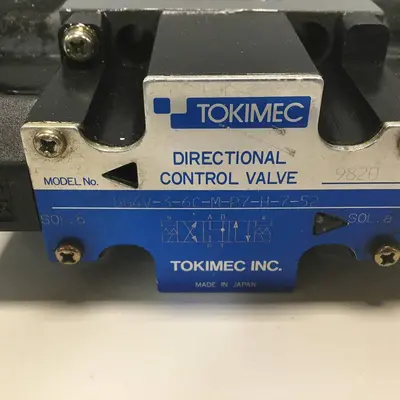 USED TOKIMEC DG4V-3-6C-M-P7-H-7-52