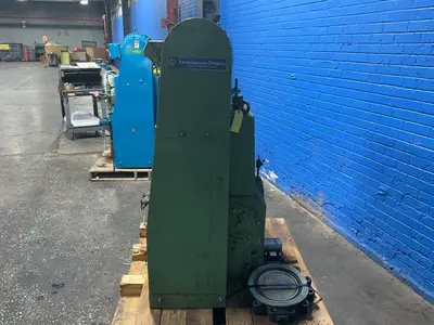 Used KINNEY _UNKNOWN_ Pumps Ohio US | HGR 24 #1566831