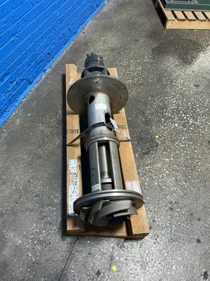 USED GUSHER PUMPS TCL4X613SEL12CB