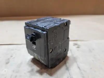 Used SQUARE D QO340 Switchgears British Columbia CA | Lenmark #1438365