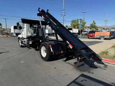 New | in-Stock 2024 MACK MD642R Hooklifts & Roll-Offs California US | Commerce Truck Equipment Sales #1548694
