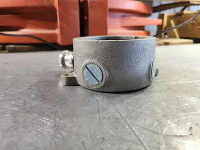 NEW CROUSE-HINDS GRF229