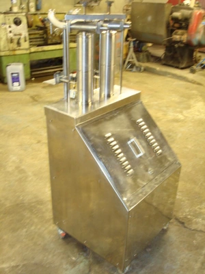 Purdy Bancroft 2/4 Head Filling Machine