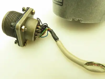 Dr.Johannes Heidenhain ROD 320 500 E10 Id.Nr. 209 698 03 Rotary Encoder