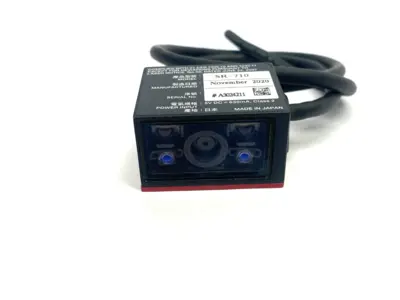 Used KEYENCE Fixed-Type Ultra-Compact Code Reader, Middle Range CUT CABLE Barcode Scanners Michigan US | Maverick Industrial Sales #1398269