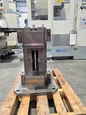 KURT CLUSTER TOWER Tooling | GMT (8)